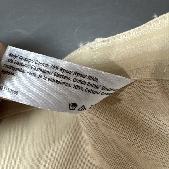 Maidenform Women's S Shapewear Firm High Waist Boyshort 82107 Nude - Picture 4 of 5